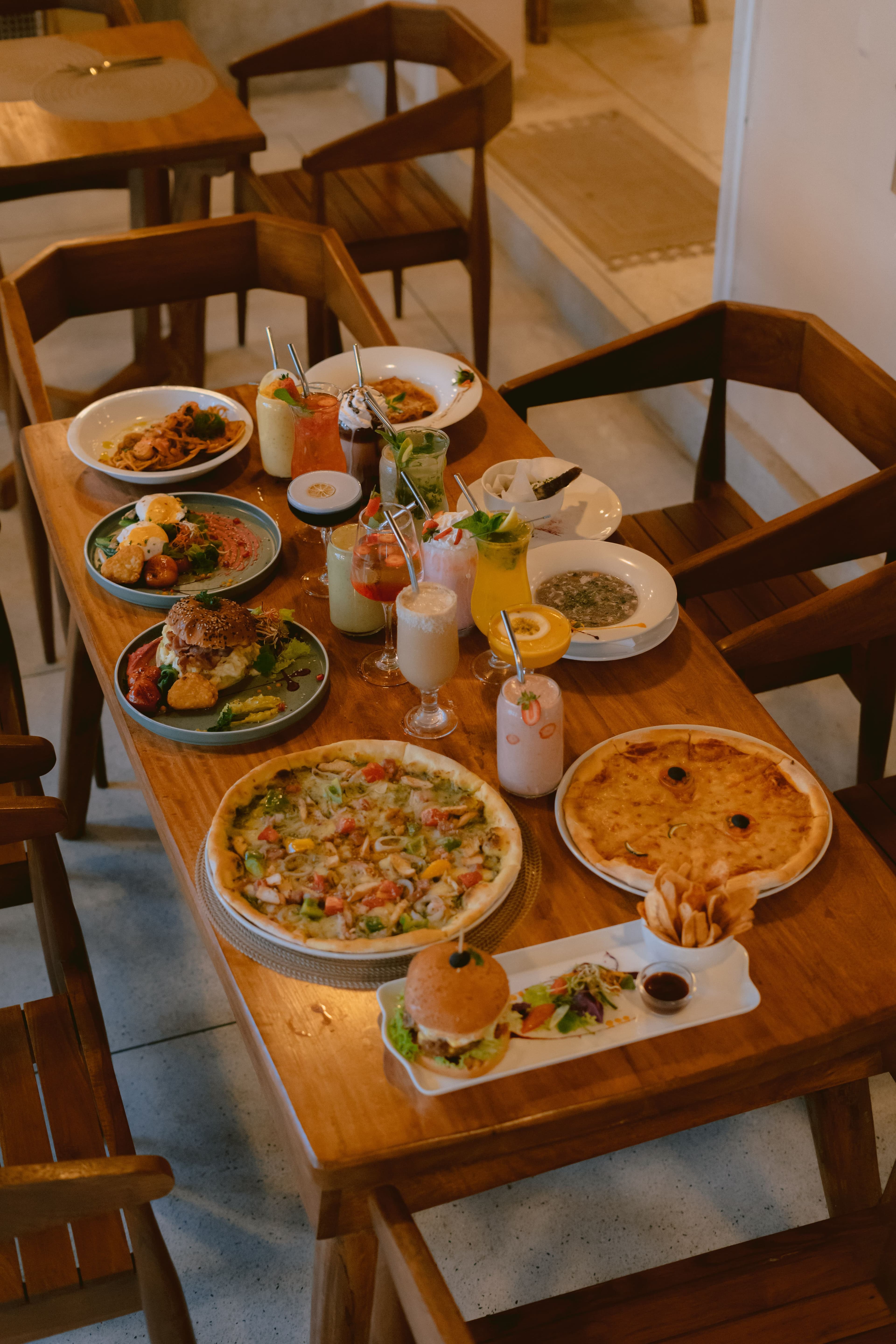 Tuana Mirissa fine food display